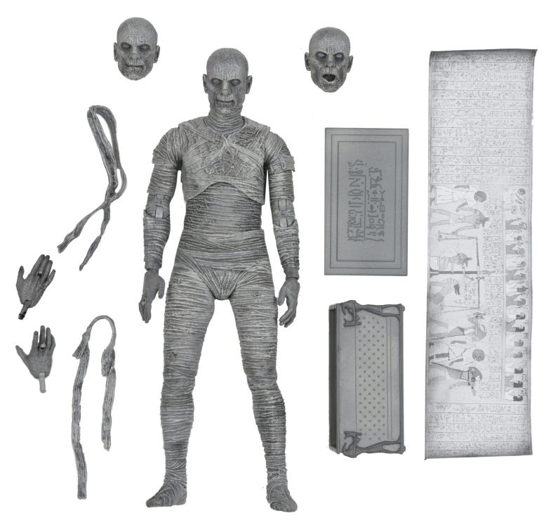 BBT - Universal Monsters Ultimate Mummy (Black & White) Figure and accessories