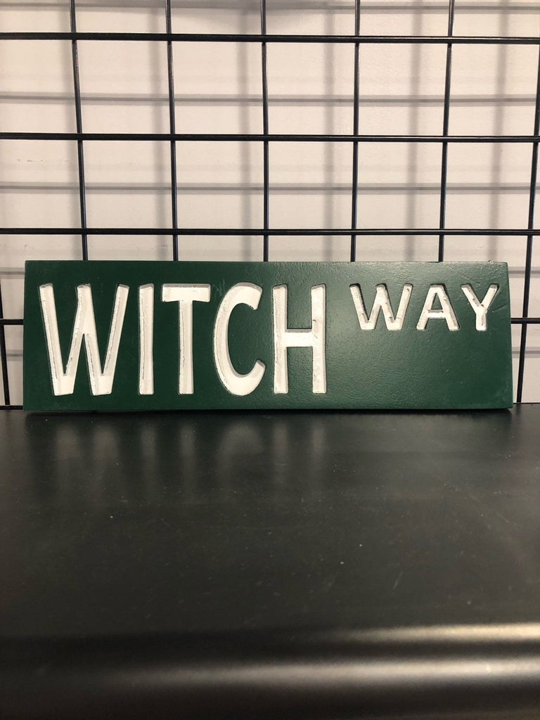Psycho Coffins Decorative Signs - Witch way